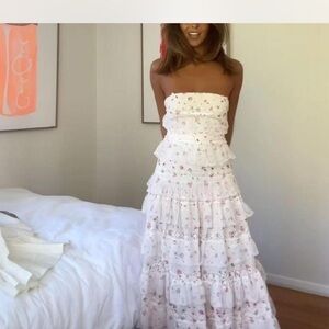 LOOKING FOR THIS DRESS I WILL BUY ASAP‼️‼️‼️‼️